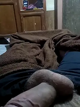 Snapshot of calenturient chatting on 09/20/25, 11:22 calenturient online show from 09/20/25, 11:22