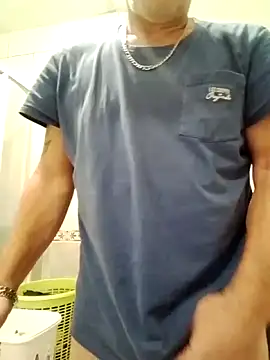 aigledauphin online show from 09/27/25, 05:34