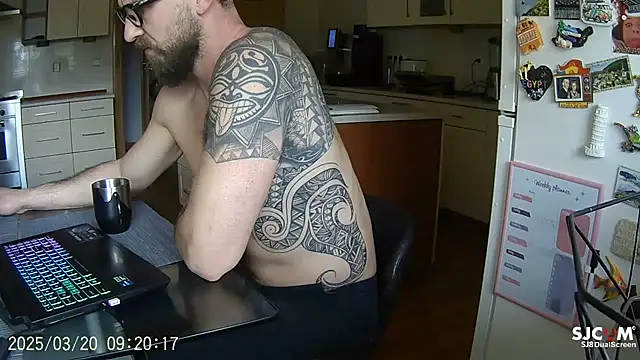 Snapshot of realdilf chatting on 03/20/26, 08:19 realdilf online show from 03/20/26, 08:19