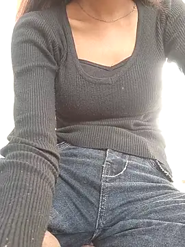 Snapshot of Barbie_183 chatting on 03/02/25, 11:50 Barbie 183 online show from 03/02/25, 11:50