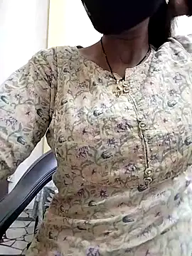 priyancyfun online show from 03/05/25, 12:49