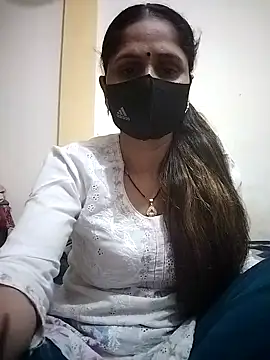 priyancyfun online show from 03/13/25, 08:11