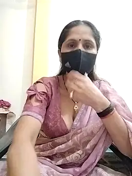 priyancyfun online show from 03/18/25, 04:48