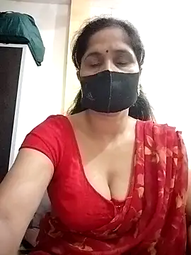 Snapshot of priyancyfun chatting on 04/18/26, 04:05 priyancyfun online show from 04/18/26, 04:05