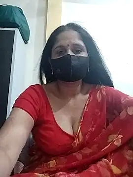 Snapshot of priyancyfun chatting on 04/19/26, 04:39 priyancyfun online show from 04/19/26, 04:39