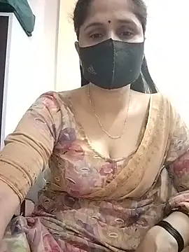 Snapshot of priyancyfun chatting on 06/19/26, 04:22 priyancyfun online show from 06/19/26, 04:22
