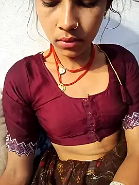 Amaya Bajwa online show from 02/03/25, 10:32