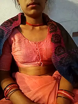 Amaya Bajwa online show from 02/05/25, 10:33