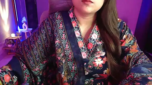 Mitikaa online show from 10/14/25, 04:52