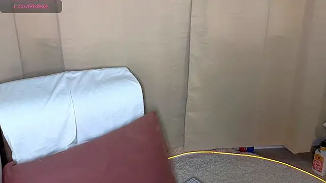 emilytrays online show from 03/19/26, 12:31