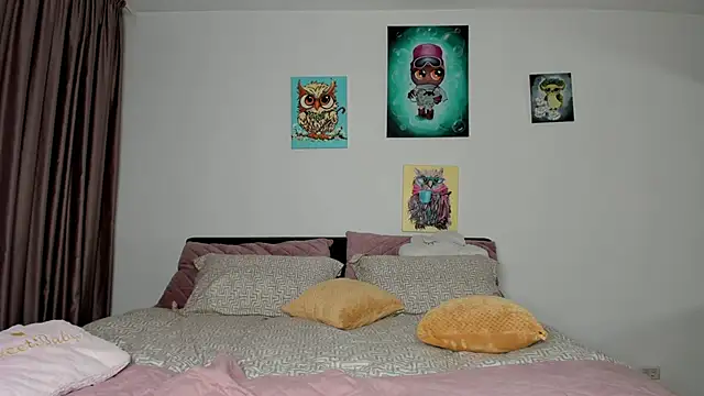 Snapshot of NNNoire chatting on 01/30/25, 04:02 NNNoire online show from 01/30/25, 04:02