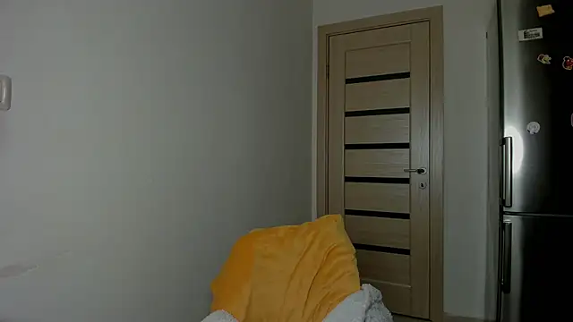 Snapshot of NNNoire chatting on 02/20/25, 05:44 NNNoire online show from 02/20/25, 05:44