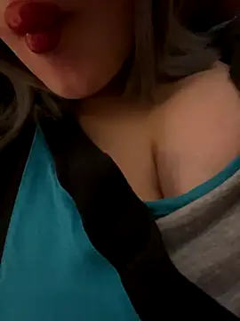 Maya mimi online show from 12/22/25, 01:19