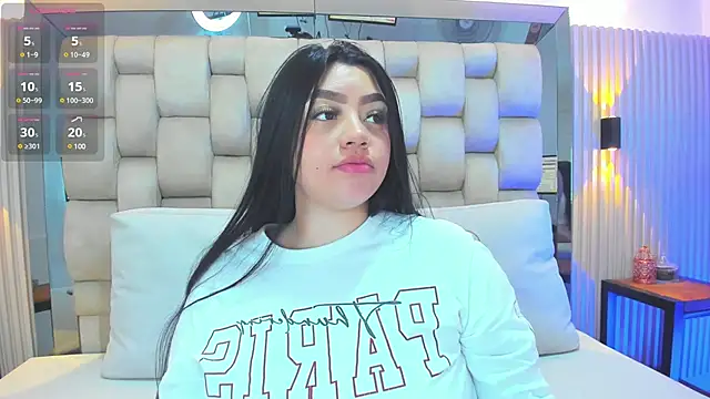 ashlyn parker online show from 02/11/25, 08:10