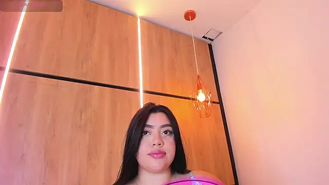 Snapshot of ashlyn_parker chatting on 01/12/26, 08:47 ashlyn parker online show from 01/12/26, 08:47