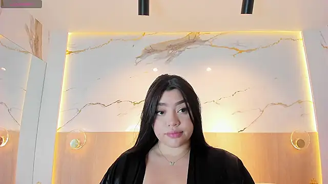 Snapshot of ashlyn_parker chatting on 01/17/26, 08:34 ashlyn parker online show from 01/17/26, 08:34