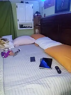 lagitana40 online show from 02/23/25, 12:41