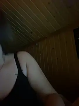 mewKate online show from 01/30/25, 06:21