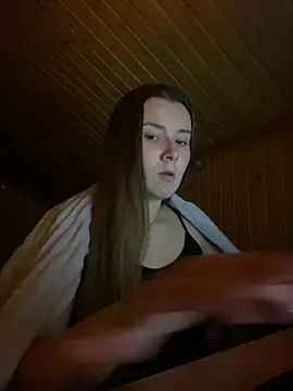 mewKate online show from 02/12/25, 06:40