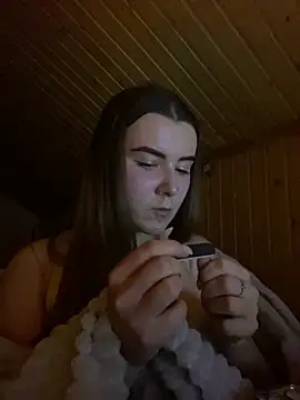 mewKate online show from 02/25/25, 06:53