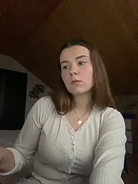 mewKate online show from 03/15/25, 03:59