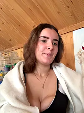 mewKate online show from 10/06/25, 12:02