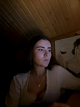 mewKate online show from 10/14/25, 06:42