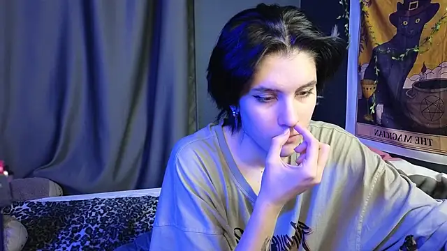 Hyeon Jin online show from 02/07/25, 03:23