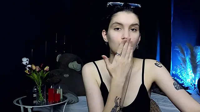 Hyeon Jin online show from 03/20/25, 10:10