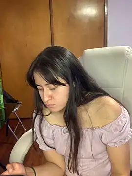 Camila pinkk online show from 02/13/25, 08:55