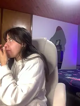 Camila pinkk online show from 02/25/25, 06:42