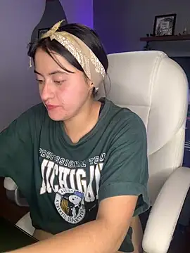 Camila pinkk online show from 02/26/25, 05:17