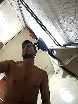 Snapshot of mmarvis_za78_93_21cm chatting on 01/17/26, 06:44 mmarvis za78 93 21cm online show from 01/17/26, 06:44