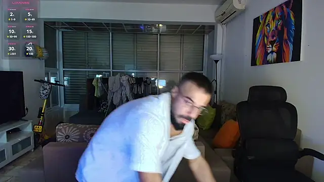 Snapshot of todddantes25 chatting on 12/20/25, 11:34 todddantes25 online show from 12/20/25, 11:34