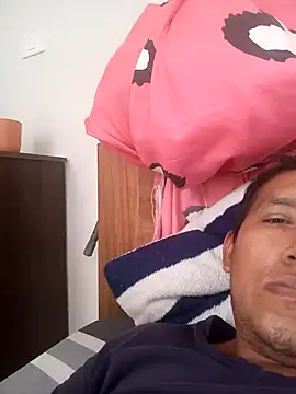 Elpeque x40 online show from 01/17/25, 06:33