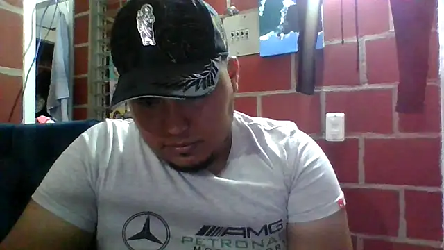 parejanuevahoff online show from 11/04/25, 11:26