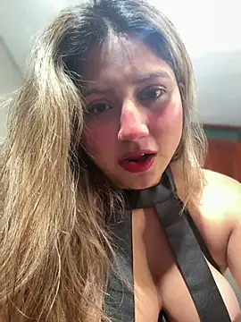 Snapshot of Adrianisx chatting on 03/07/26, 04:31 Adrianisx online show from 03/07/26, 04:31