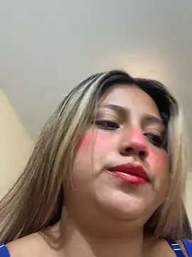 Snapshot of Adrianisx chatting on 03/26/26, 04:18 Adrianisx online show from 03/26/26, 04:18