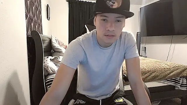 azzel19 online show from 01/19/26, 01:09