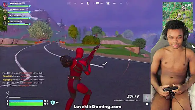 Snapshot of lovemirgaming chatting on 10/19/25, 03:34 lovemirgaming online show from 10/19/25, 03:34