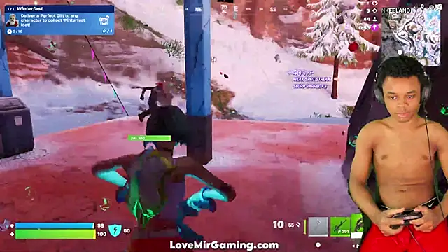 Snapshot of lovemirgaming chatting on 12/19/25, 09:22 lovemirgaming online show from 12/19/25, 09:22