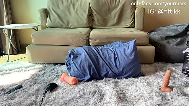 YourMarsLove online show from 02/09/25, 03:22