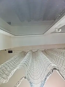 Snapshot of Lauren_Amabel chatting on 02/18/26, 03:52 Lauren Amabel online show from 02/18/26, 03:52