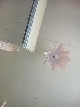 Snapshot of Lauren_Amabel chatting on 04/14/26, 09:26 Lauren Amabel online show from 04/14/26, 09:26