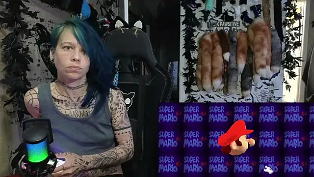 Snapshot of trashbrat chatting on 11/12/25, 09:53 trashbrat online show from 11/12/25, 09:53