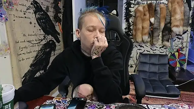 trashbrat online show from 12/05/25, 09:18