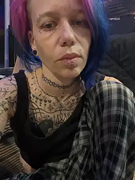 Snapshot of trashbrat chatting on 03/21/26, 07:24 trashbrat online show from 03/21/26, 07:24