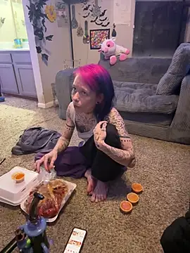 Snapshot of trashbrat chatting on 03/25/26, 01:55 trashbrat online show from 03/25/26, 01:55