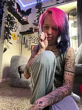 trashbrat online show from 05/18/26, 11:21