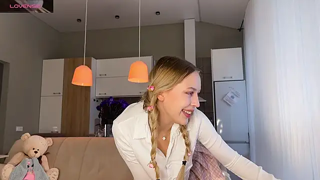 Shyrubate online show from 02/16/25, 05:15